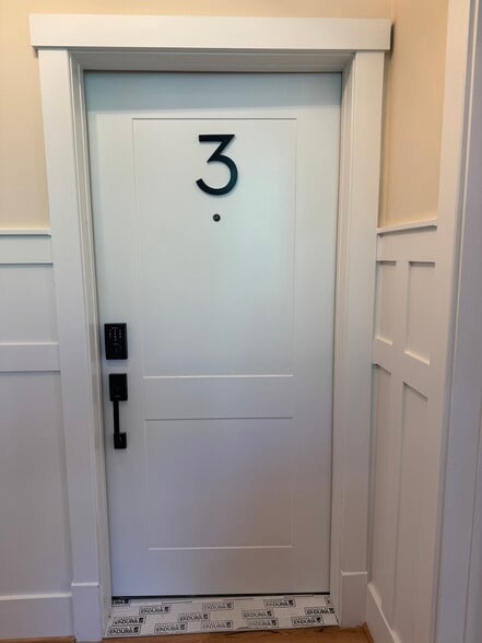Welcome HOME! - 2031 Maryland Ave