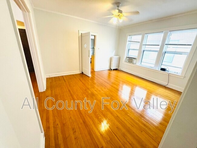 Building Photo - 356 Ridge Ave