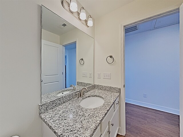 Building Photo - 5084 Trailwater Dr