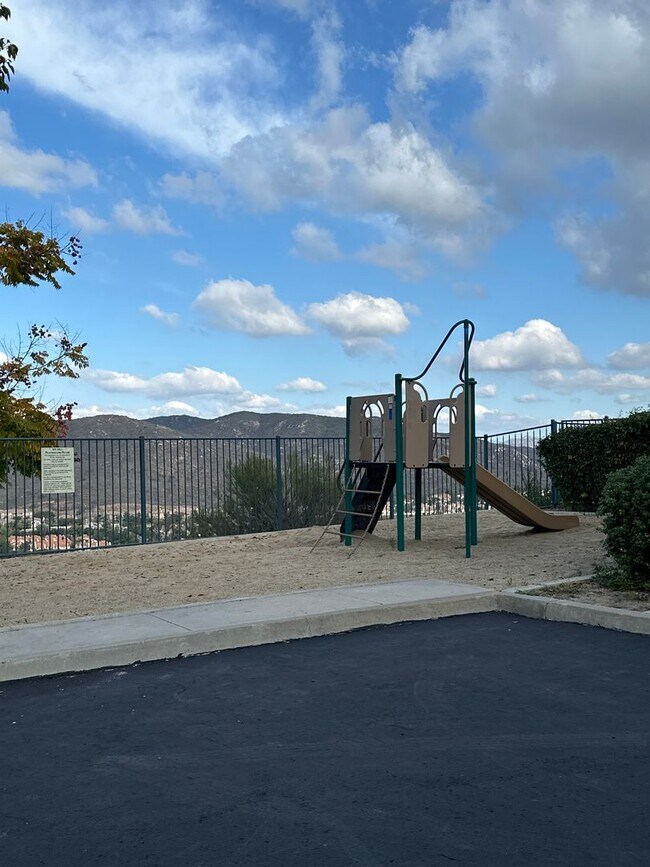 Building Photo - SCRIPTS RANCH-FULLY REMODELED  2 BED, 2.5 BATH - AVAILABLE NOW!