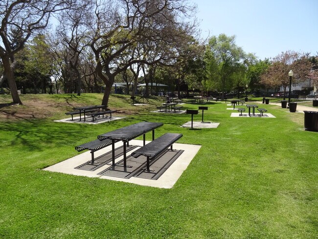 Roxbury Park picnic tables - 456 S Spalding Dr