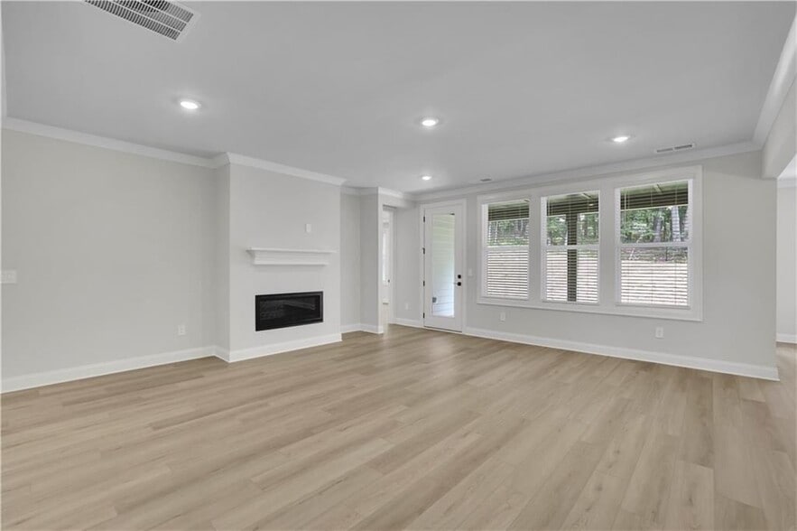 Building Photo - 5907 Cabernet Ln