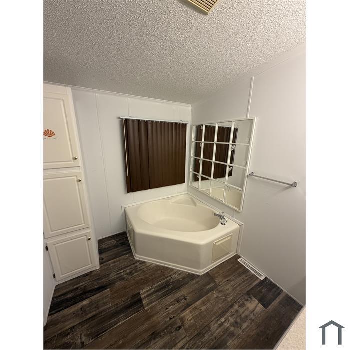 Building Photo - 1269 Ira B Tart Rd