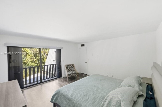 Building Photo - 3812 Jefferson St