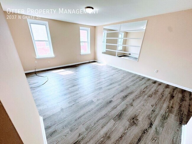 Building Photo - 2037 N Gratz St