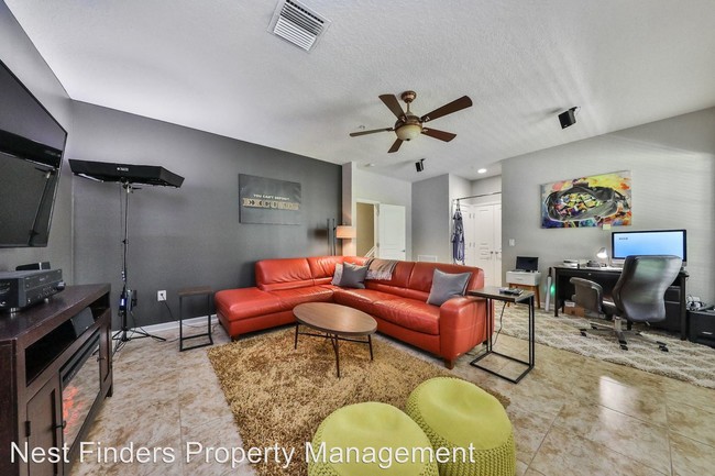 Building Photo - 3 br, 3.5 bath House - 4237 Studio Park Ave