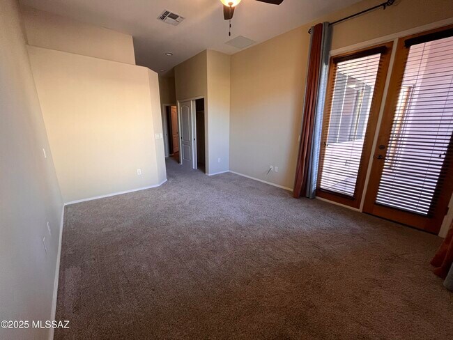 Building Photo - 13451 E Ace High Dr