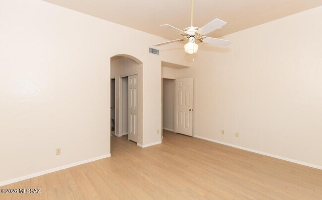 Building Photo - 11629 N Copper Creek Dr