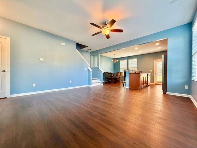 Building Photo - Updated 3BR Townhome | Community Pool, Gym, Pickleball, & Tennis Courts | Easy RTP Access