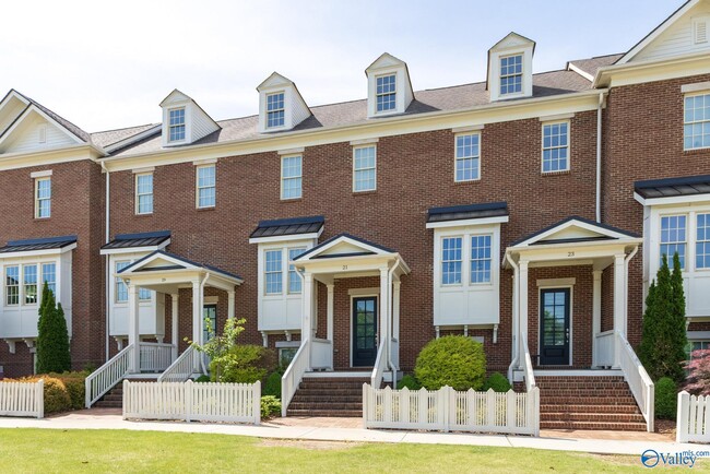 Building Photo - 21 Stone Mason Way NW