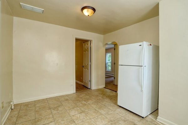 Building Photo - 911 4th St