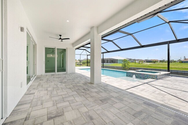 Building Photo - 1523 NW 34th Ave