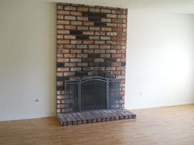 Building Photo - blanton16741