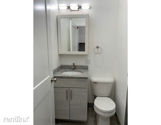 Building Photo - Studio, 1 bath Condo - 16 5th St 17 Unit 17