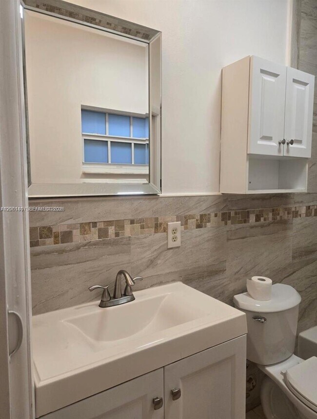 Building Photo - 9740 NW 5th Ave