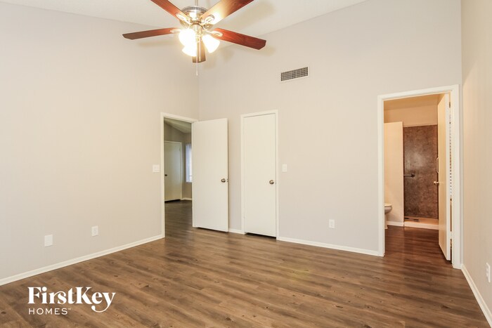 Building Photo - 13269 N 56th Ave