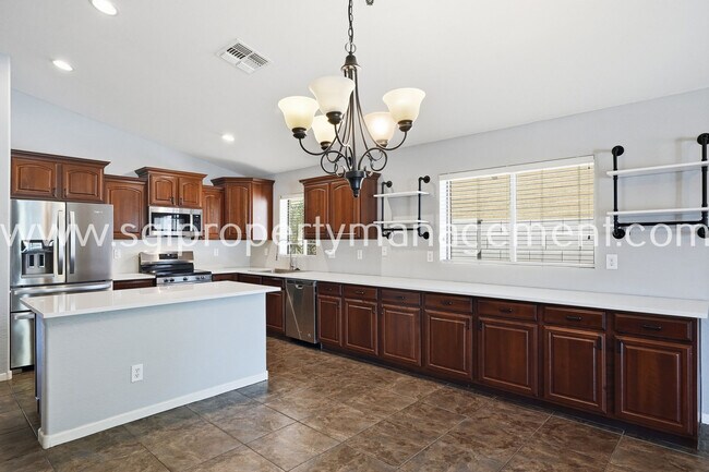 Building Photo - 12148 W Electra Ln