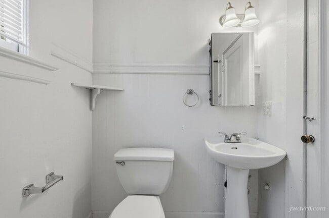 Building Photo - 1409 15th St