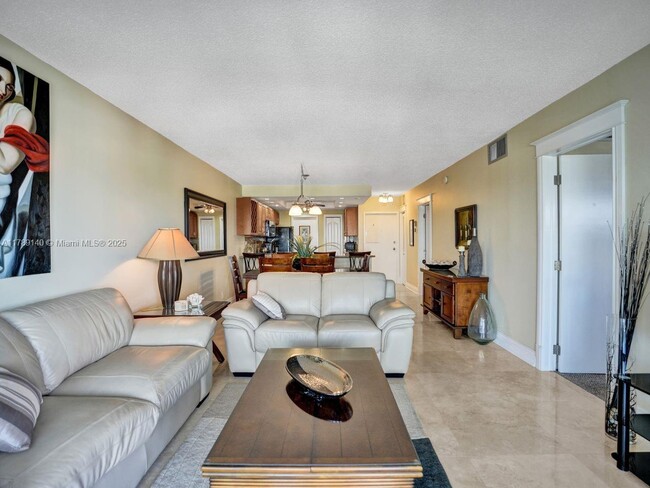 Building Photo - 1500 S Ocean Blvd