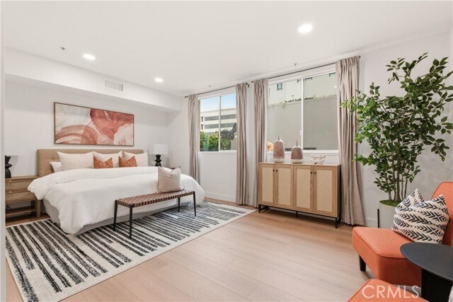 Building Photo - 1222 S Westgate Ave