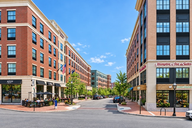 Building Photo - The Residences at Portwalk Place