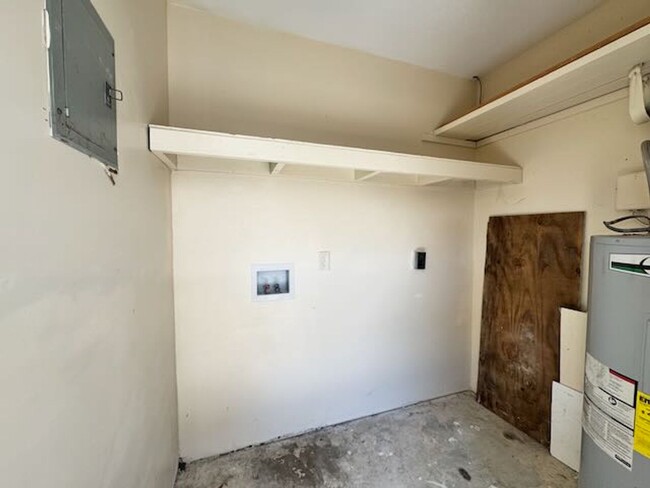 Building Photo - 16806 Castile Ave