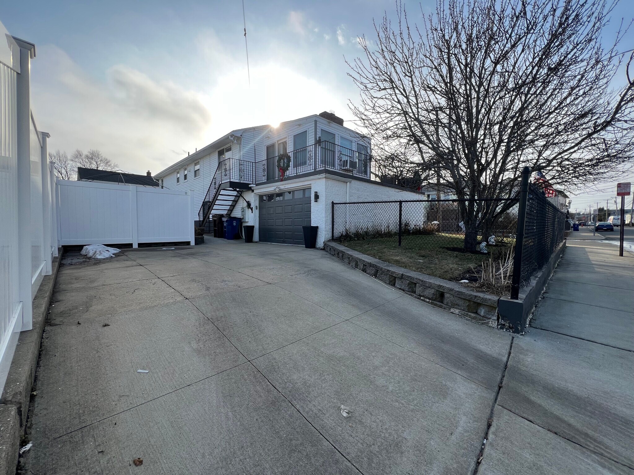 Building Photo - 51 Dawes St