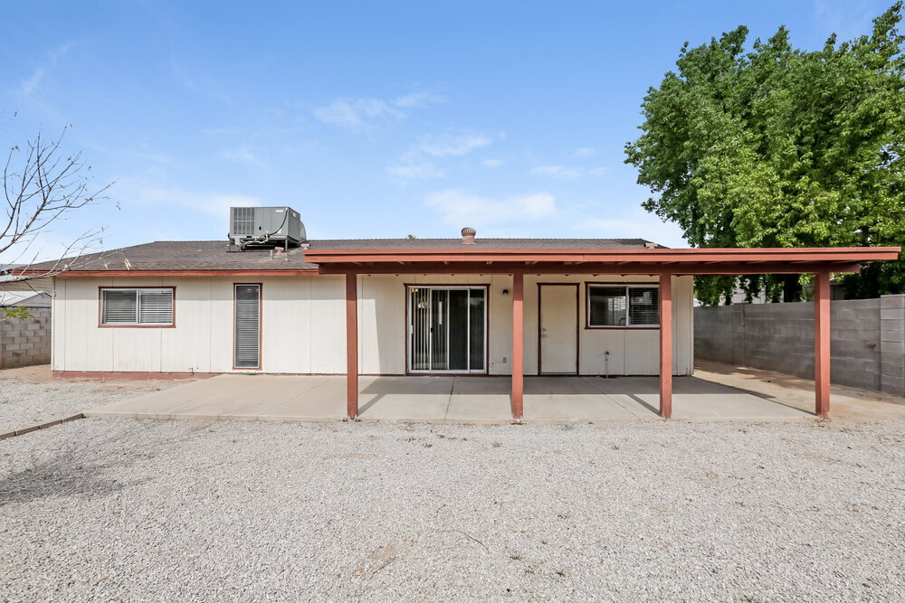 Building Photo - 307 W Nopal Pl