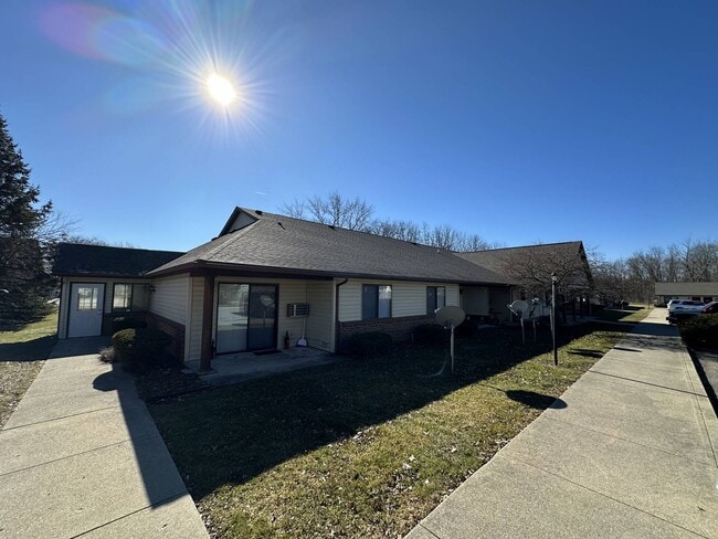 Building Photo - Welcome to Somerset Village!