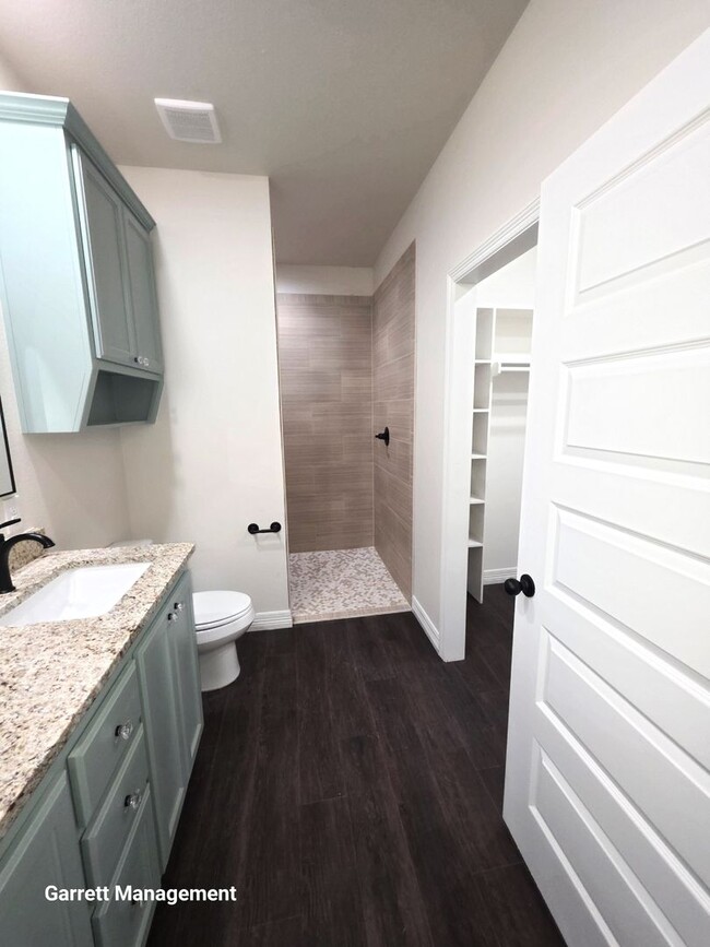 Building Photo - New Construction 3/2 Duplex