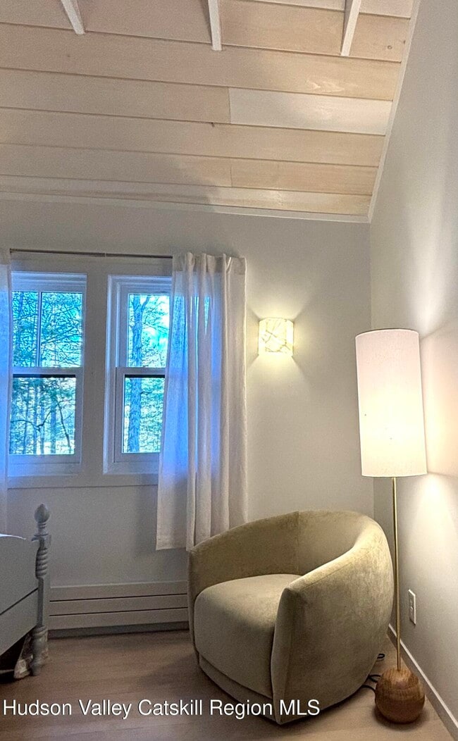 Building Photo - 299 Wittenberg Rd