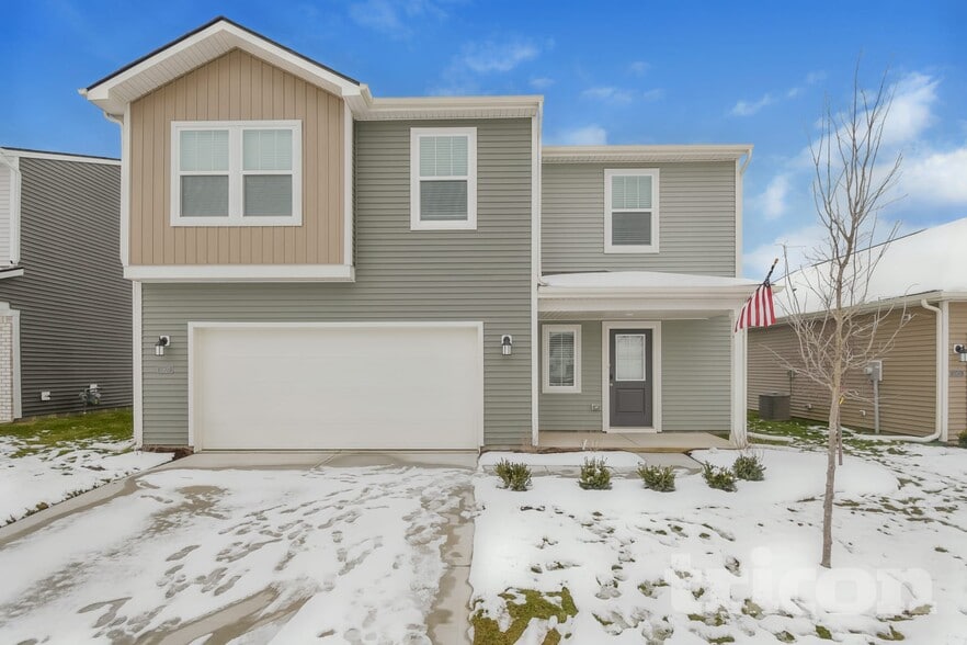 Primary Photo - 11827 Moorfield Ln