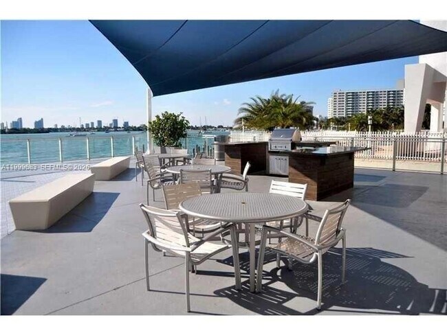 Building Photo - 1200 West Ave