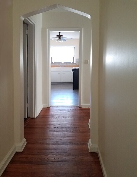 Building Photo - 188-07 Dunkirk Drive