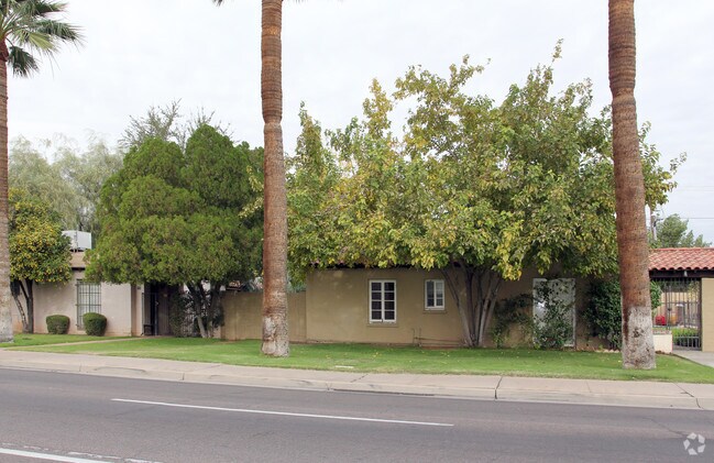 Building Photo - 718-720 W McDowell Rd