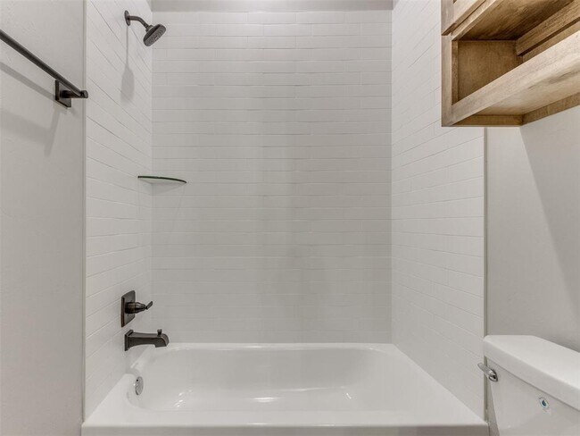 Building Photo - 3005 SW 133rd St