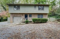 Building Photo - 1312 N Barton St