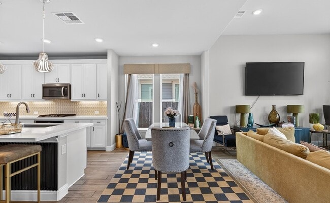 Building Photo - 23731 Ruby Bramble Trail