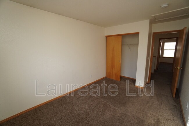 Building Photo - 9375 E Arizona Pl