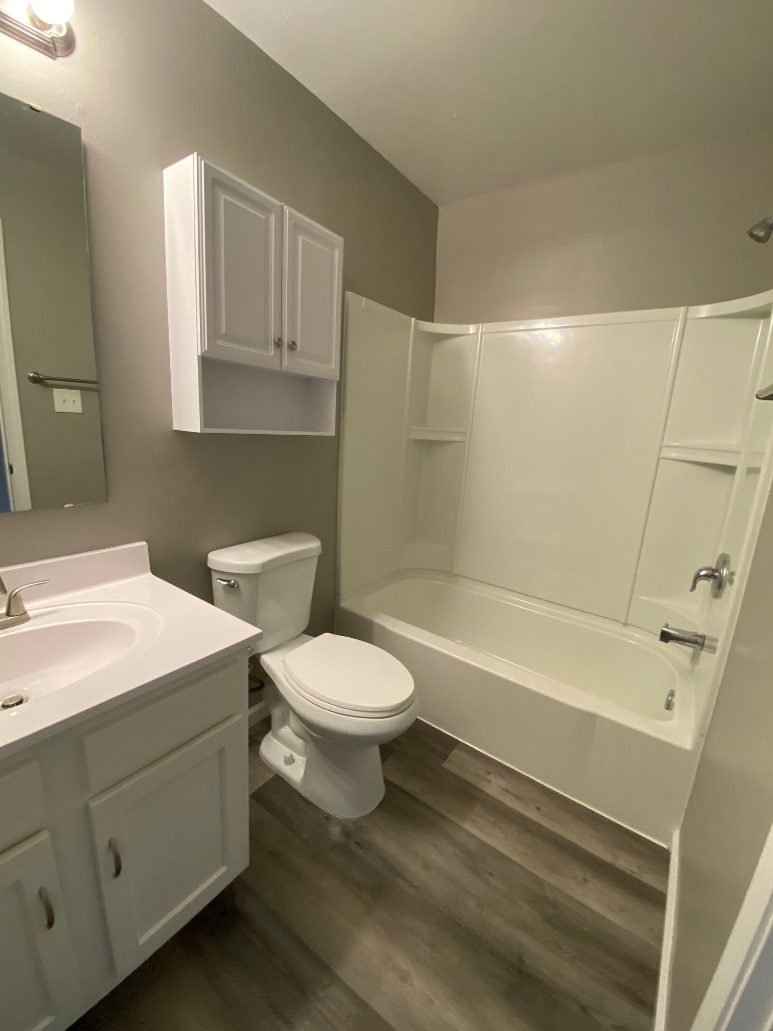 Building Photo - 107 Sandstone Ct