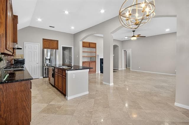 Building Photo - 1604 Wagon Wheel Dr