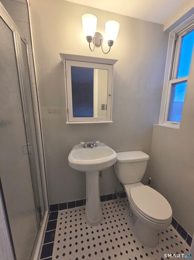 Building Photo - 70 Strawberry Hill Ave