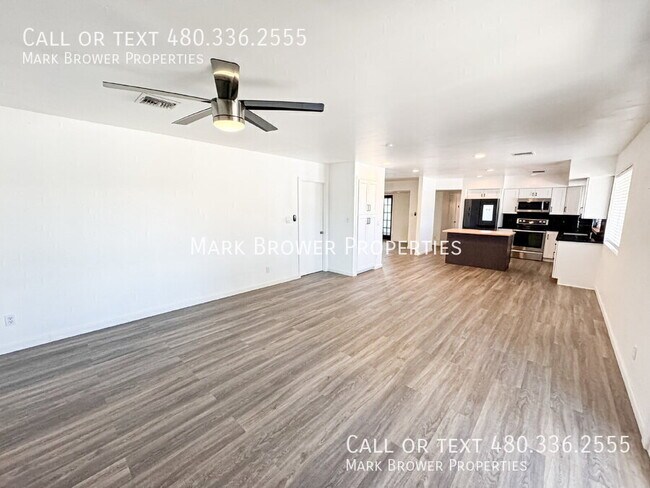 Building Photo - 14027 N Hampstead Dr