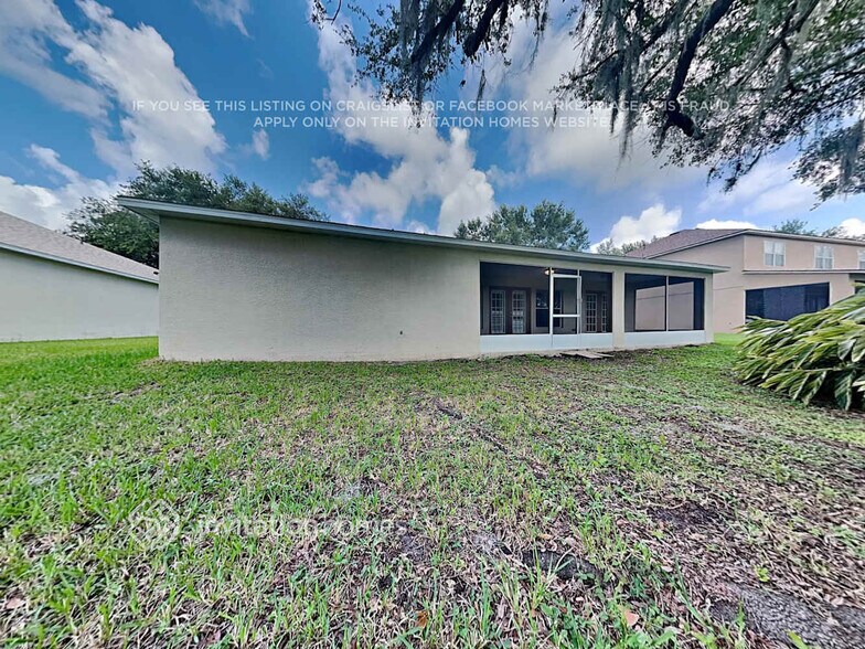 Building Photo - 804 Berry Bramble Dr
