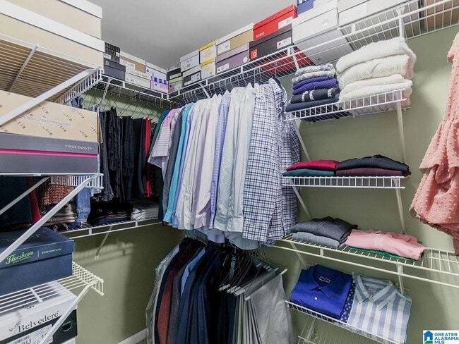 Building Photo - 101 Hayesbury Ln