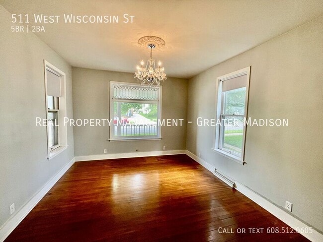 Building Photo - 511 W Wisconsin St