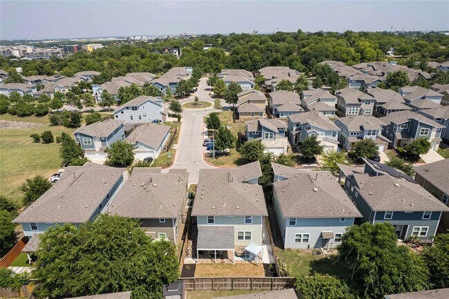 Building Photo - 2200 Capulet St