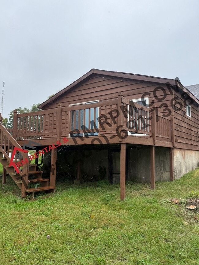 Building Photo - 10205 N Jones Lake Rd