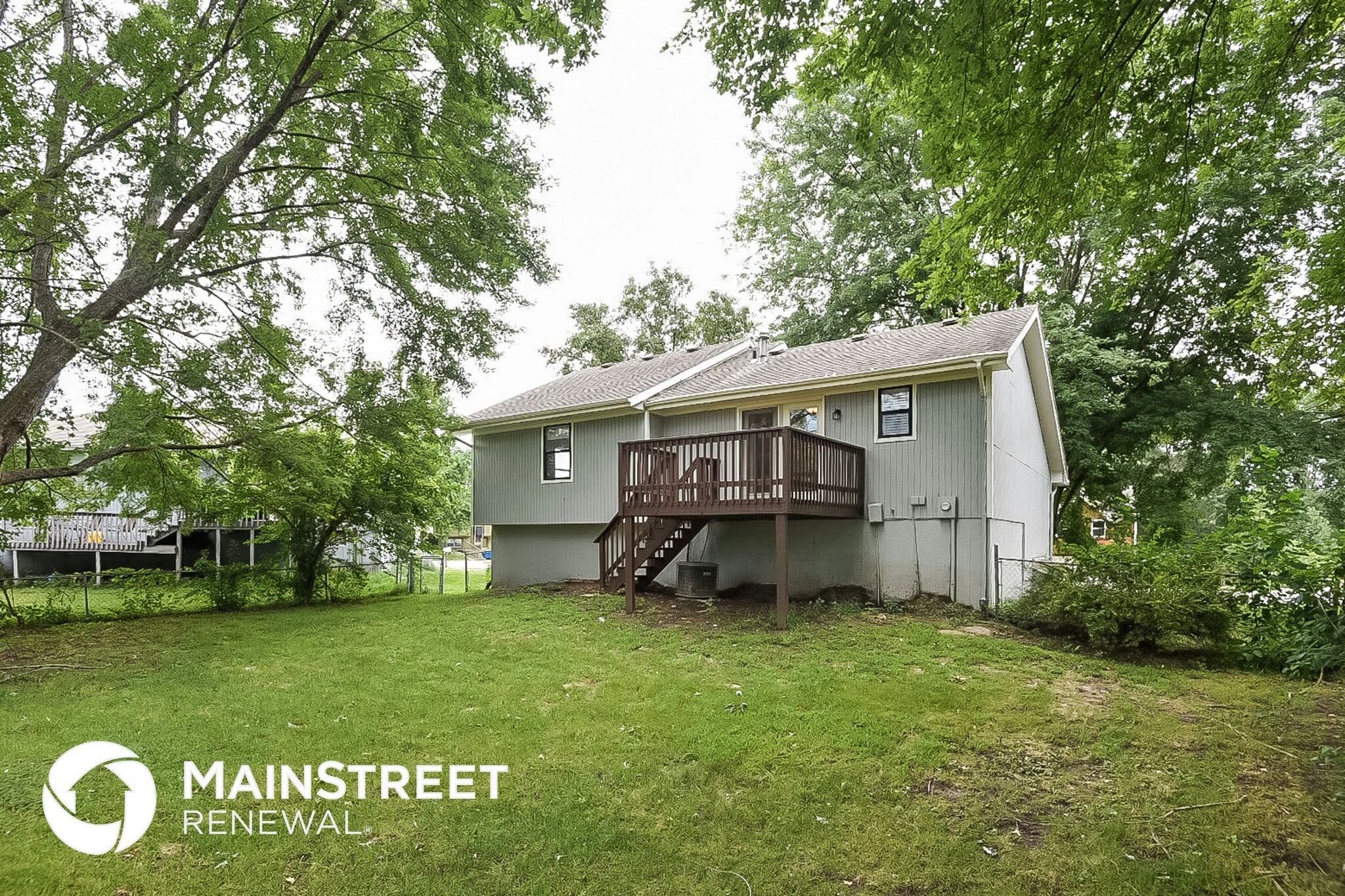 Building Photo - 104 Frank St