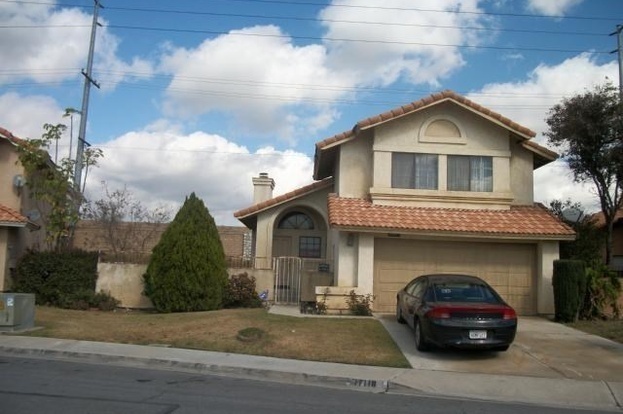 Primary Photo - FANTASTIC, PRIME FONTANA 2 LEVEL HOUSE